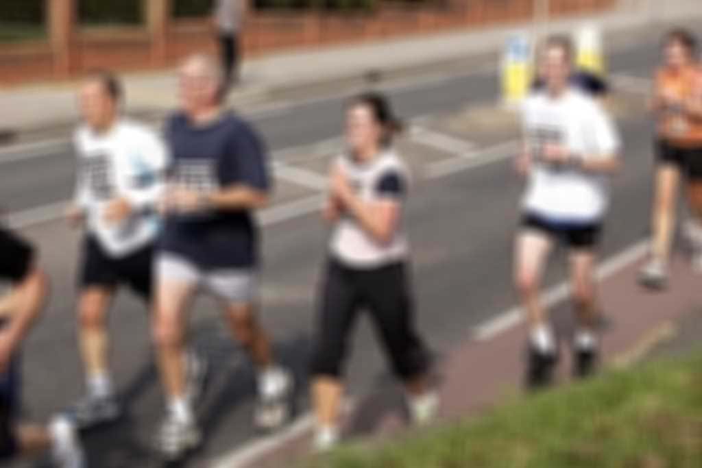 library-media_images_CLUB_RUNNERS_300.jpg blurred out