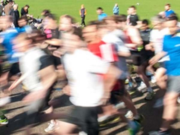 blurry runners500.jpg